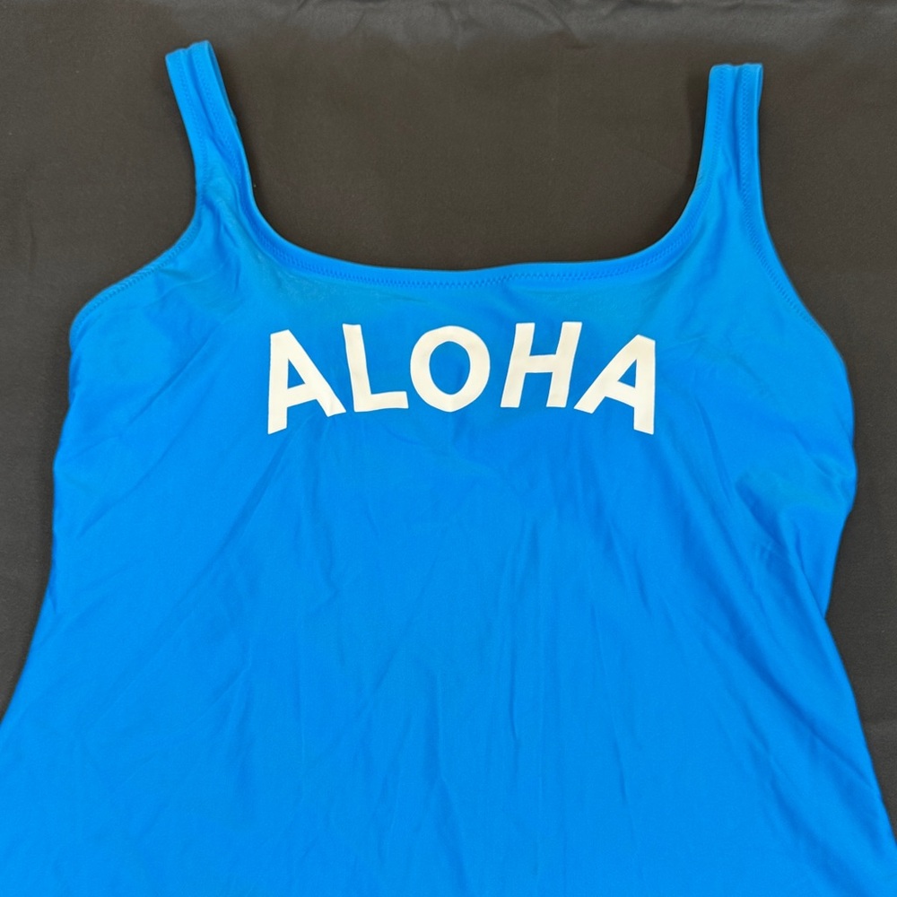 Old Navy Plus size 2x plus Blue Aloha swimsuit one piece new without tags 2x plu